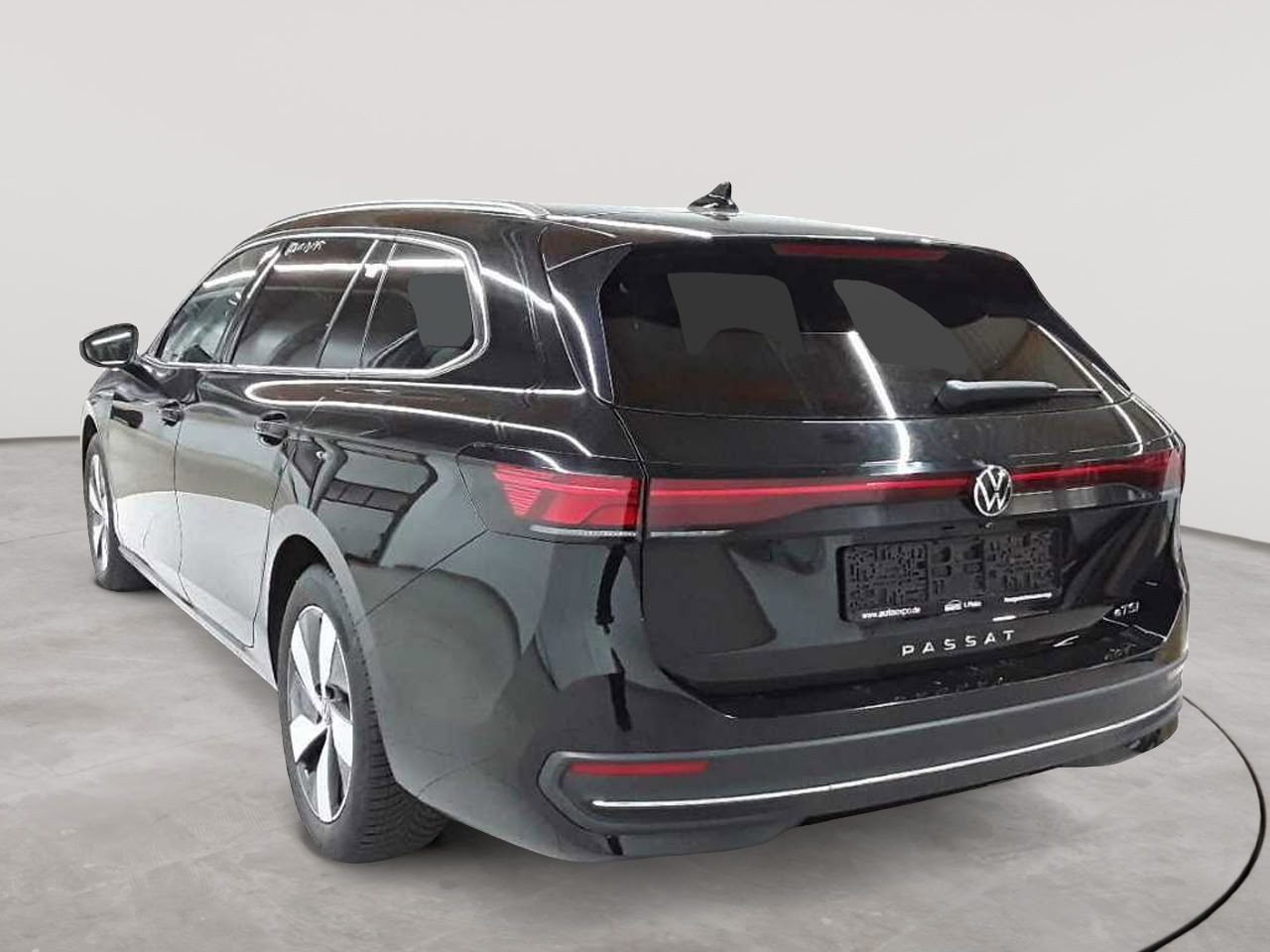 Vw Passat Variant 1.5 e-TSI OPF DSG Business 5