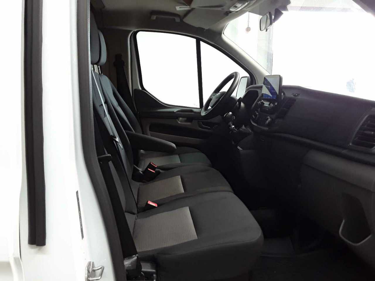 Ford Transit Custom 320 L1H2 VA Basis 8