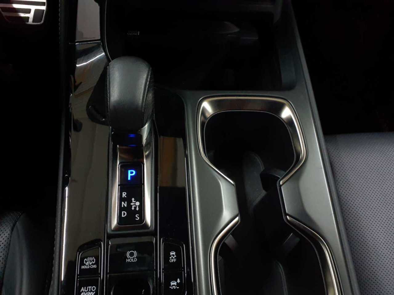 Lexus NX 450h+ E-FOUR F SPORT-Paket 10