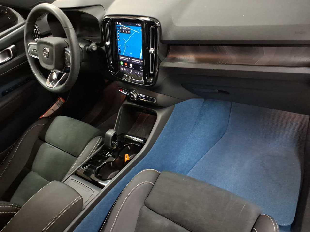 Volvo XC40 Recharge 69 kWh Single Motor Plus 9