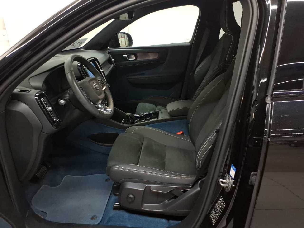 Volvo XC40 Recharge 69 kWh Single Motor Plus 7