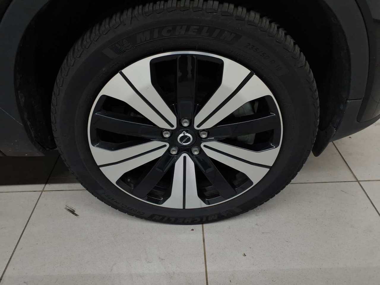 Volvo XC40 Recharge 69 kWh Single Motor Plus 17