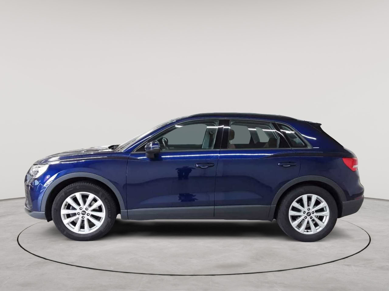 Audi Q3 35 TDI 6
