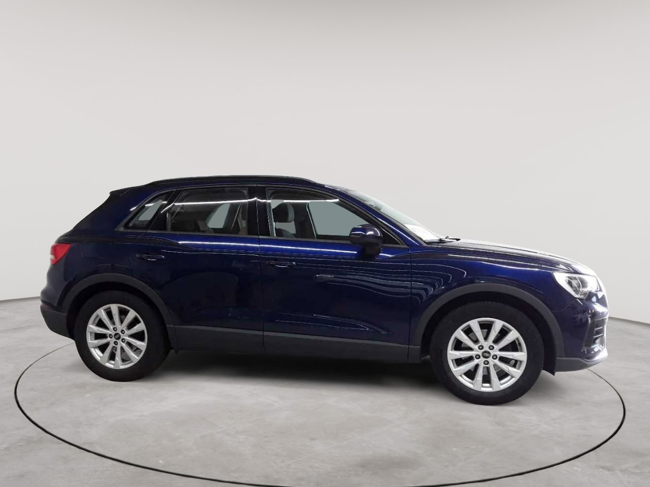 Audi Q3 35 TDI 3