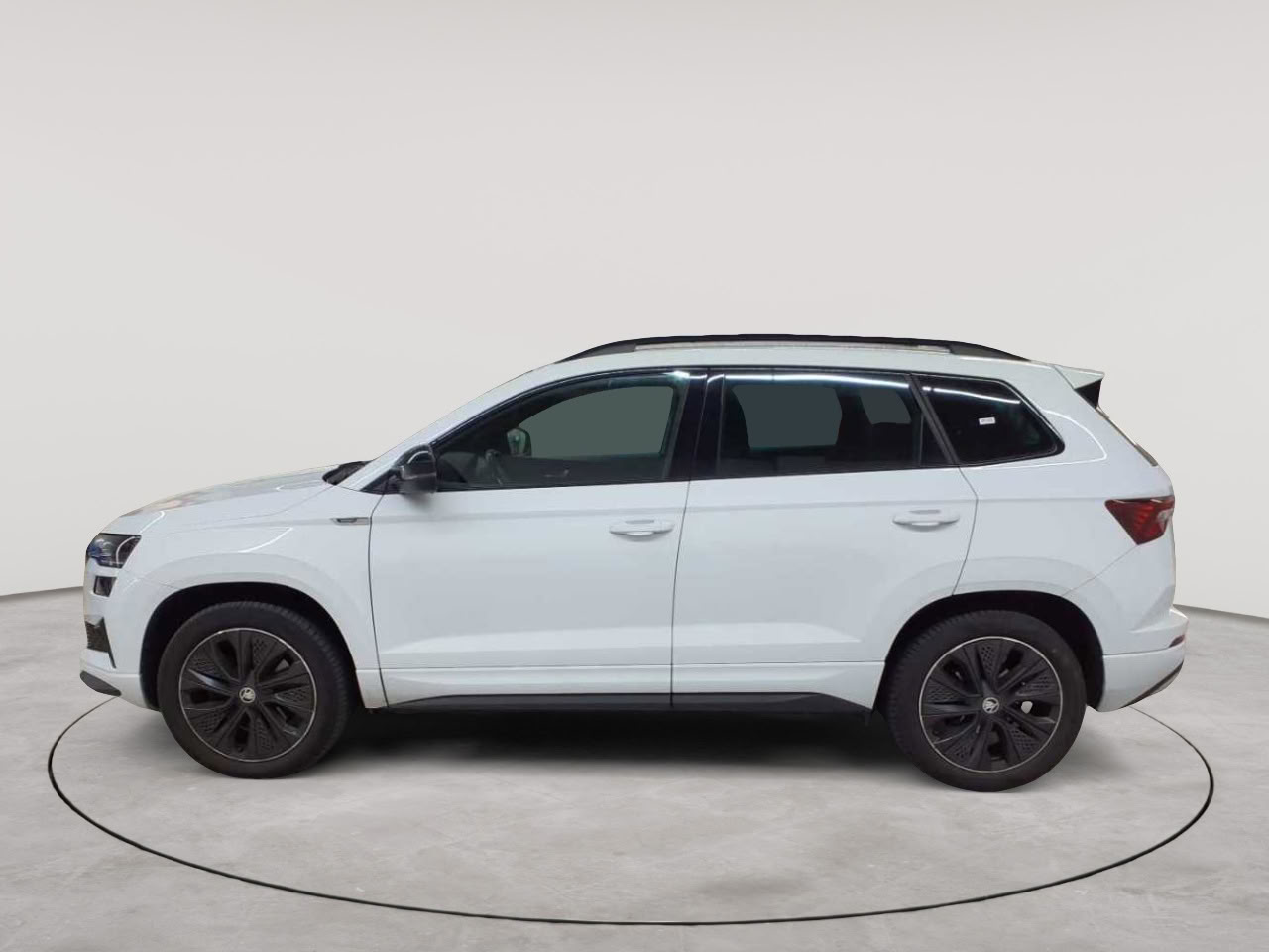 Skoda Karoq 2.0 TDI SCR 4x4 DSG Sportline 6