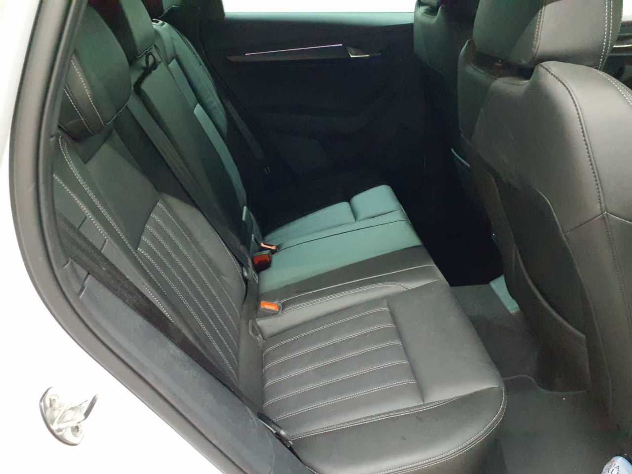 Skoda Karoq 2.0 TDI SCR 4x4 DSG Sportline 14
