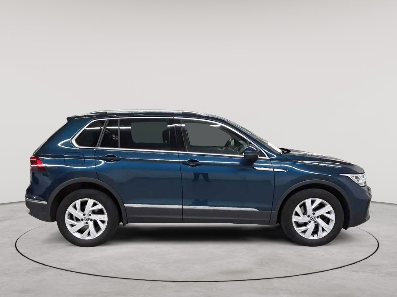 Vw Tiguan 2.0 TDI SCR 4Motion DSG Elegance 3