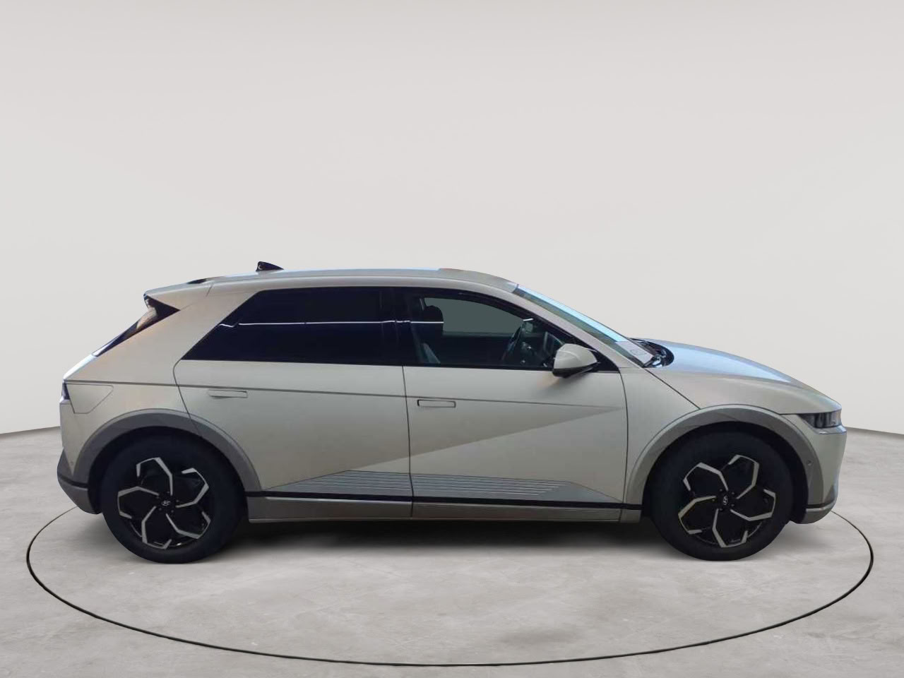 Hyundai IONIQ 5 72,6 kWh 4WD Uniq 3