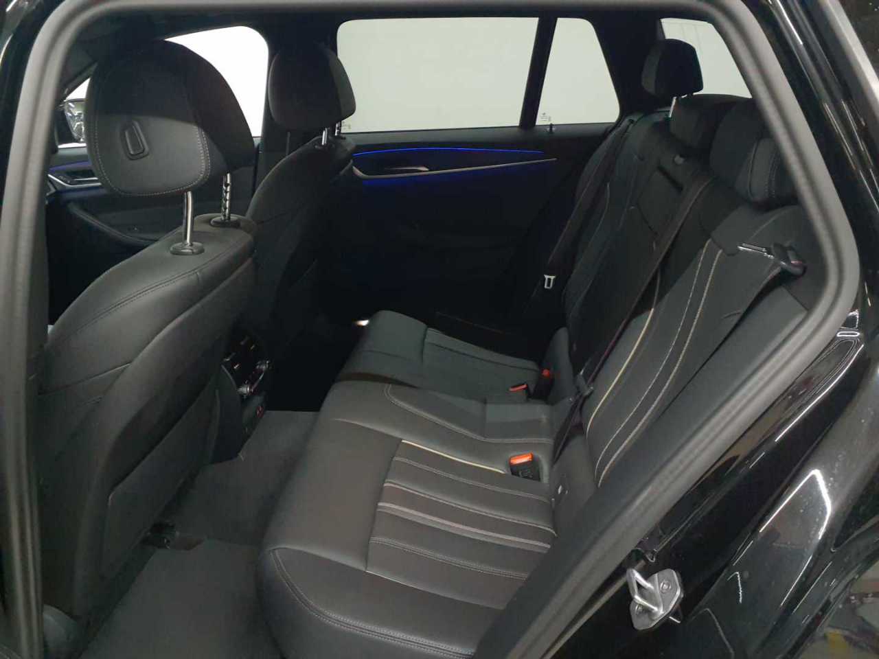Bmw 530i xDrive Touring Aut. 13