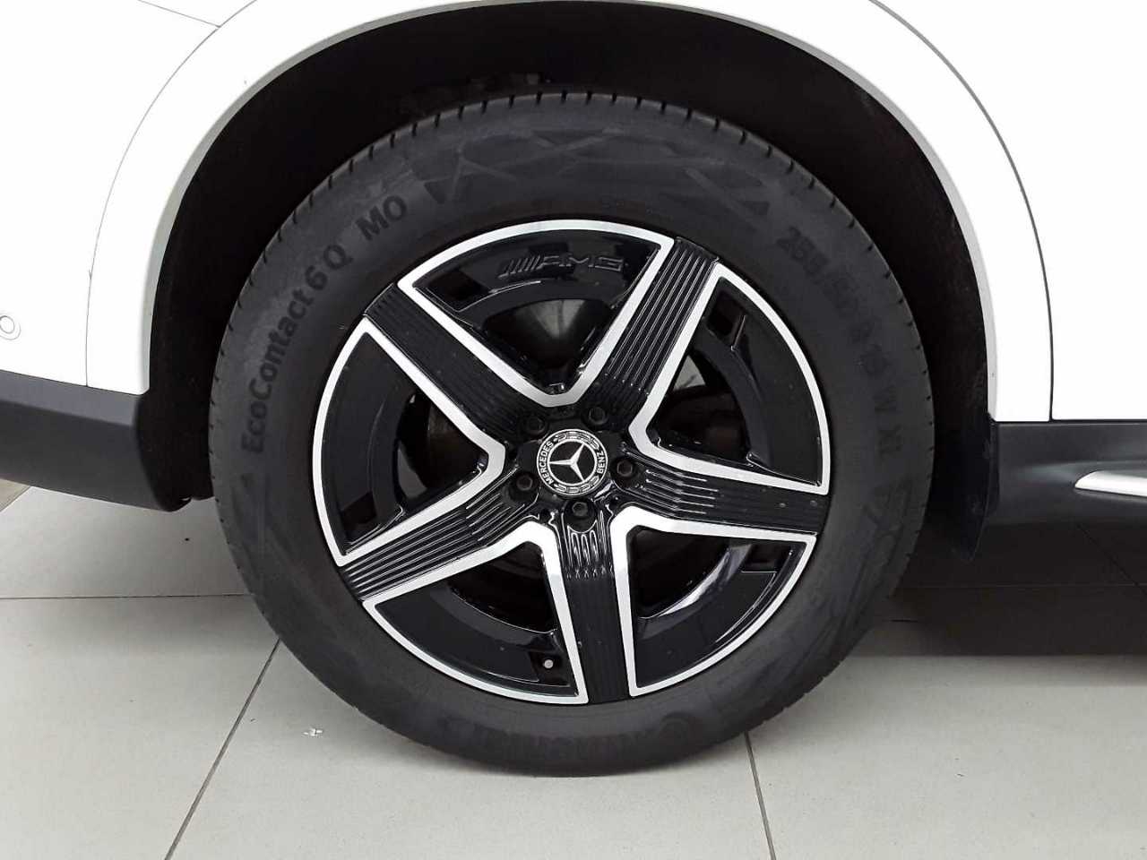 Mercedes-Benz GLC 220 d 4Matic 9G-TRONIC AMG Line Advanced 18