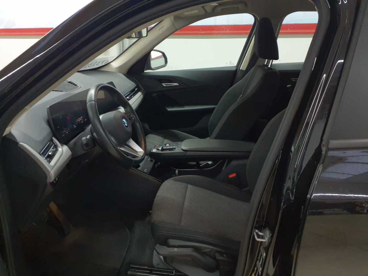 Bmw iX1 xDrive30 7