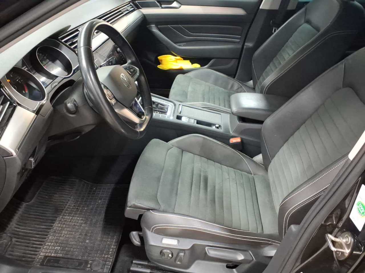 Vw Passat Variant 2.0 TDI SCR DSG Elegance 8