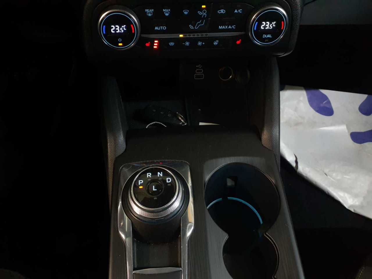 Ford Focus Turnier 1.5 EcoBlue Start-Stopp-System Aut. COOL&CONNECT 10
