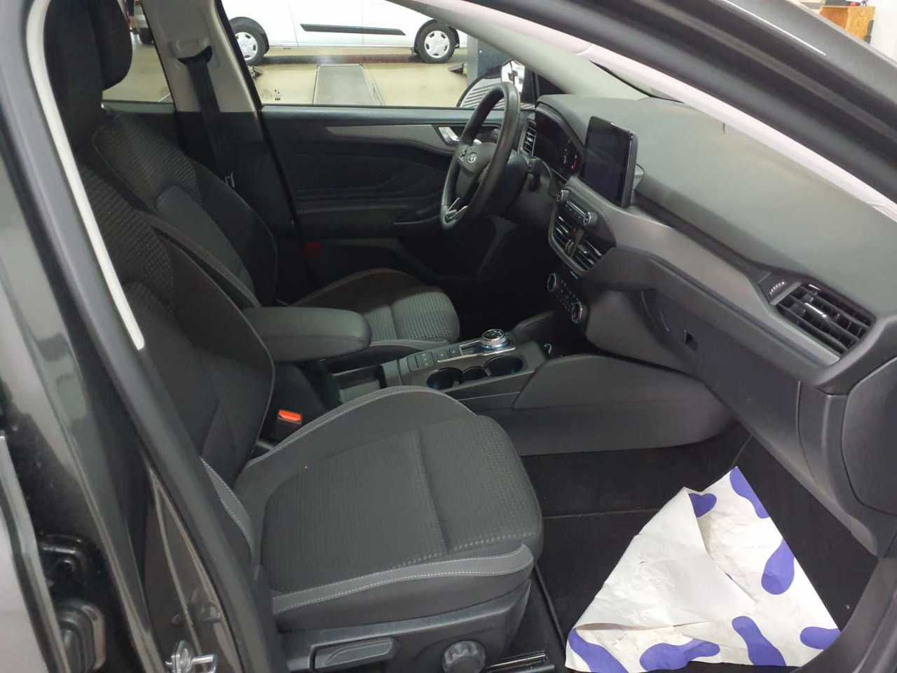 Ford Focus Turnier 1.5 EcoBlue Start-Stopp-System Aut. COOL&CONNECT 8