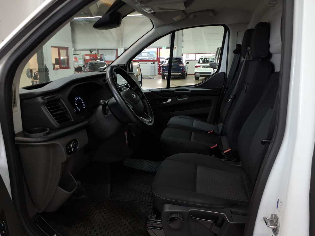 Ford Transit Custom 340 L2H1 LKW VA Trend 7