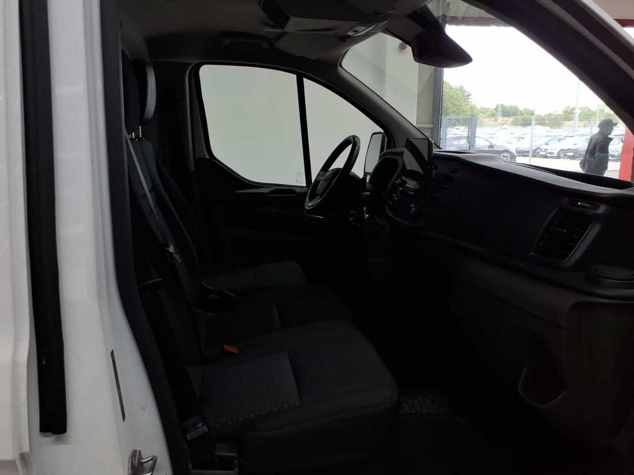 Ford Transit Custom 340 L2H1 LKW VA Trend 8