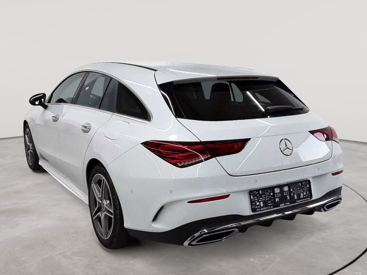 Mercedes-Benz CLA 200 d 4Matic Shooting Brake 8G-DCT AMG Line 5