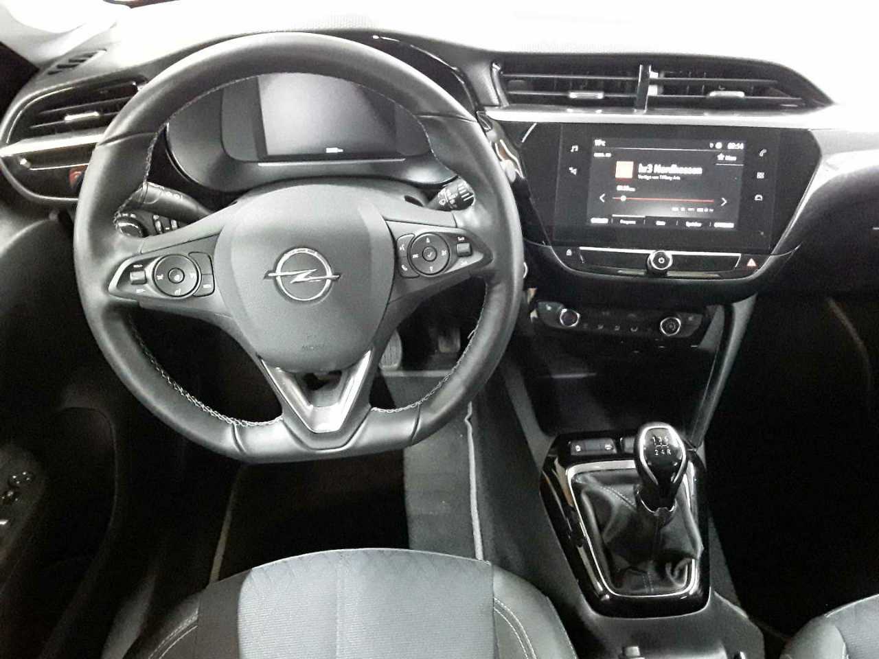 Opel Corsa 1.2 Start/Stop Elegance 10