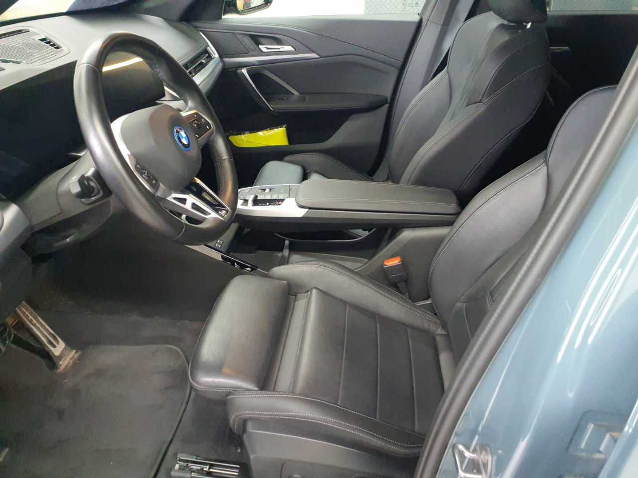 Bmw iX1 xDrive30 M Sportpaket 7