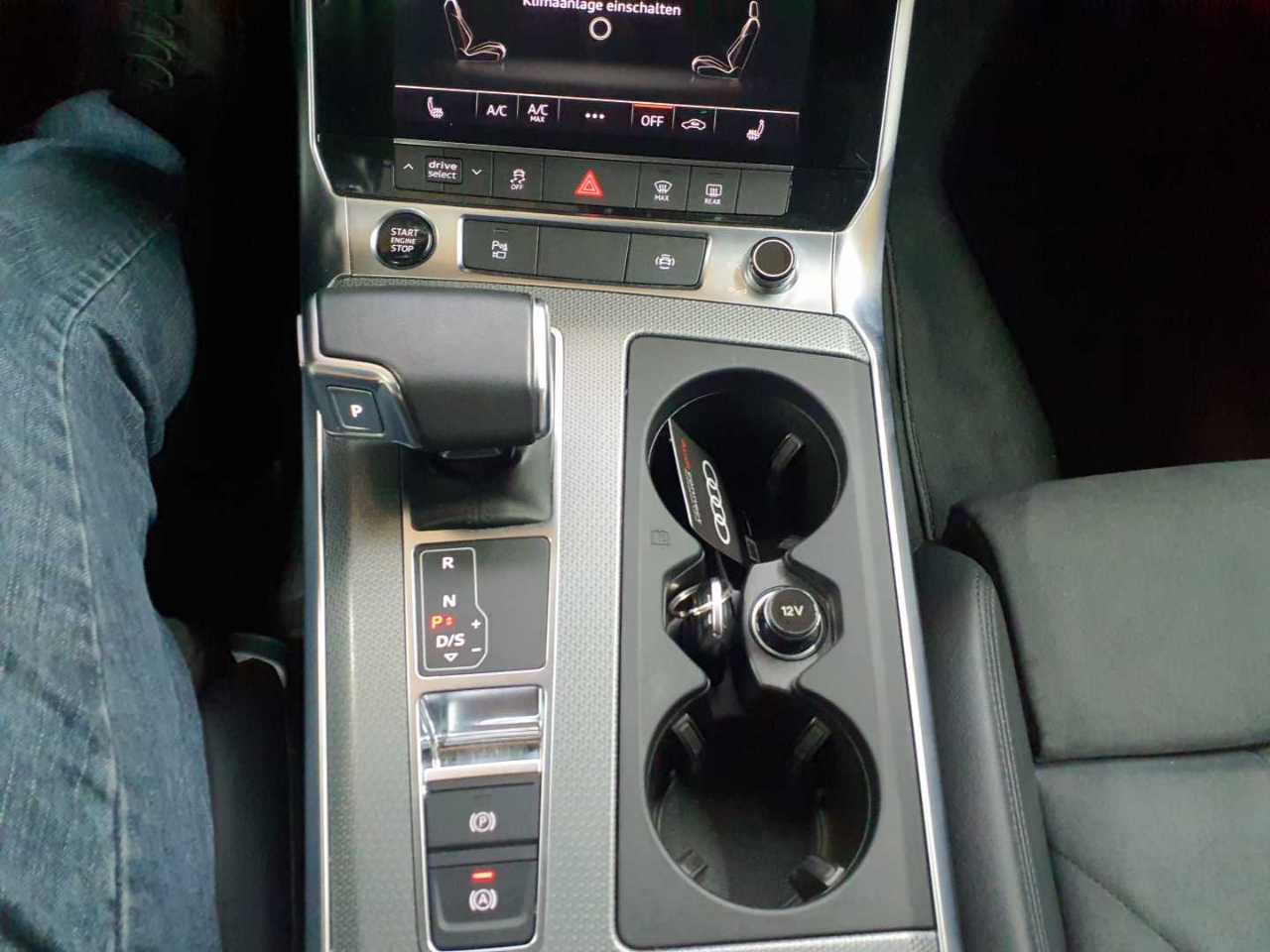 Audi A6 allroad quattro 40 TDI S tronic 10
