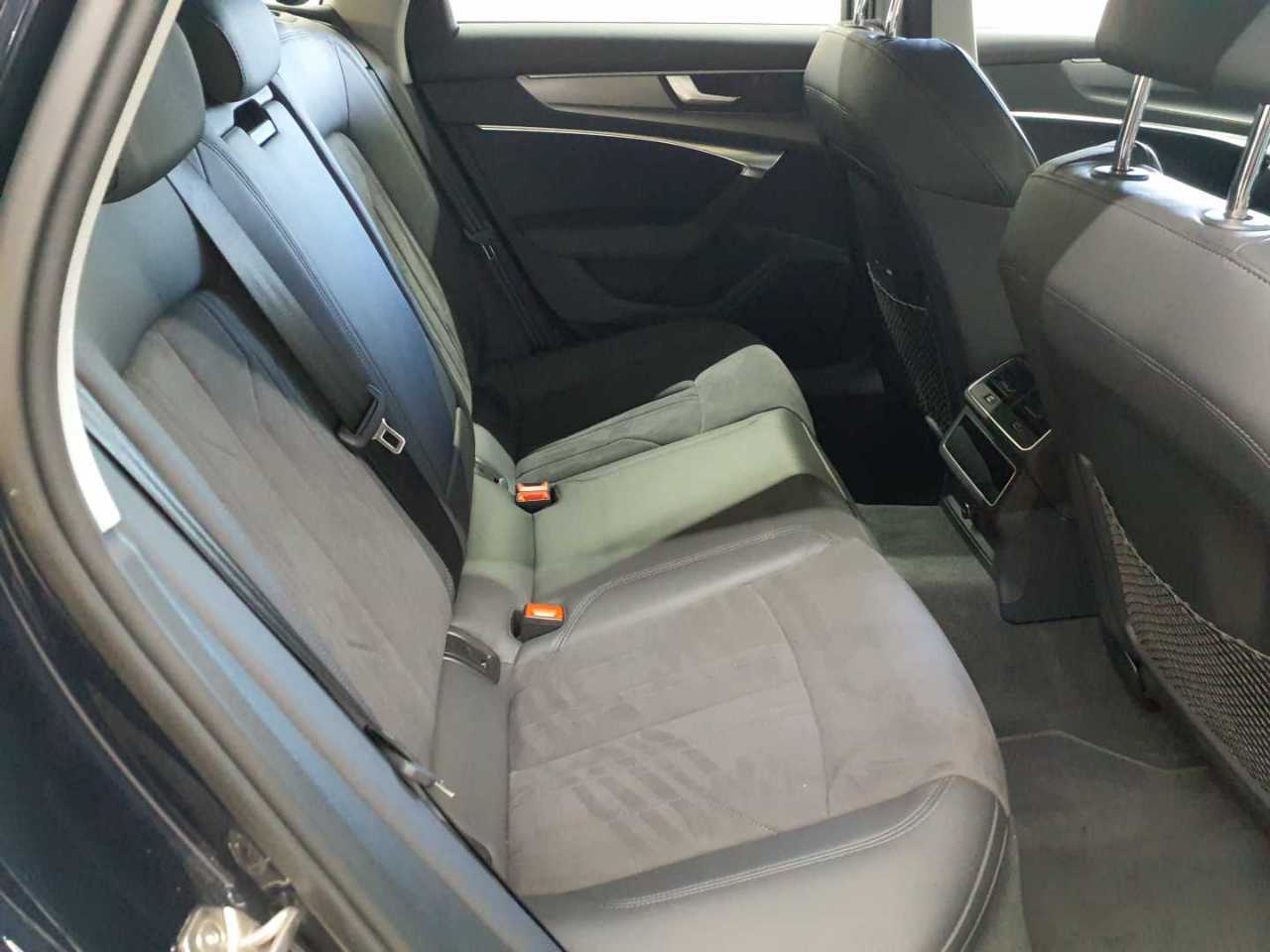 Audi A6 allroad quattro 40 TDI S tronic 14