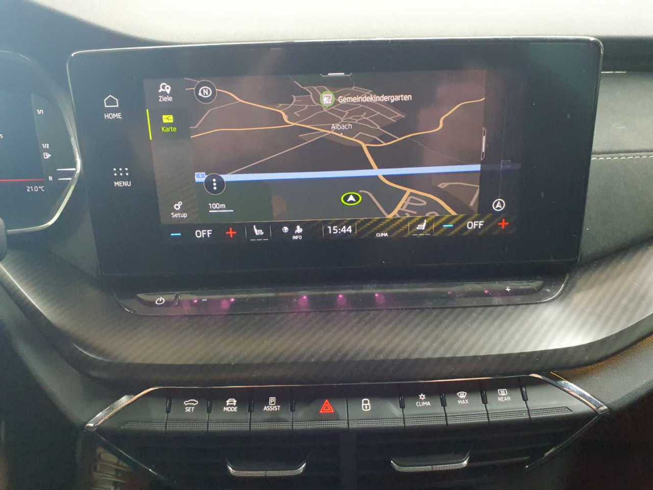 Skoda Octavia Combi 2.0 TDI DSG 4x4 RS Plus 12