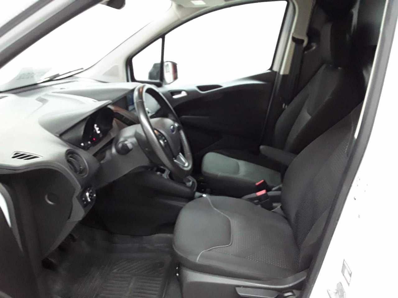 Ford Transit Courier S&S Trend 7