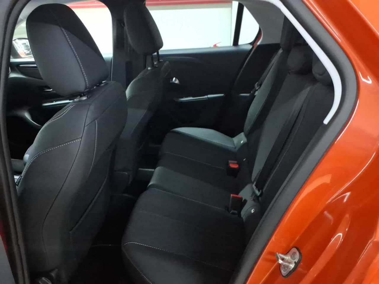 Opel Corsa 1.2 Start/Stop Elegance 13
