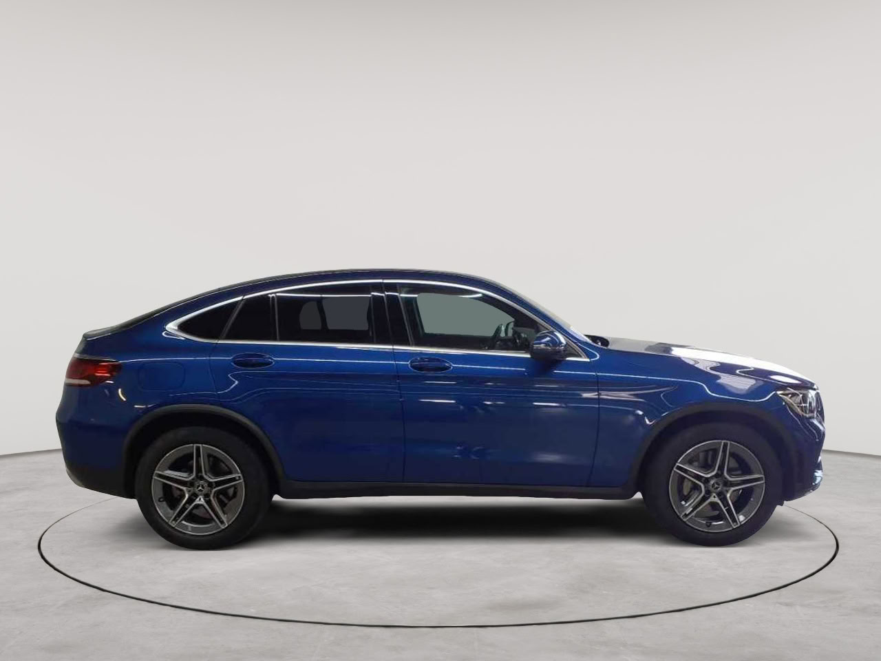 Mercedes-Benz GLC-Coupe 220 d 4Matic 9G-TRONIC AMG Line 3