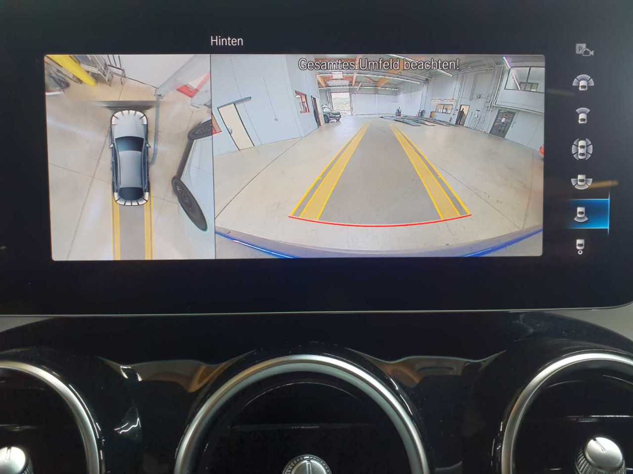 Mercedes-Benz GLC-Coupe 220 d 4Matic 9G-TRONIC AMG Line 16