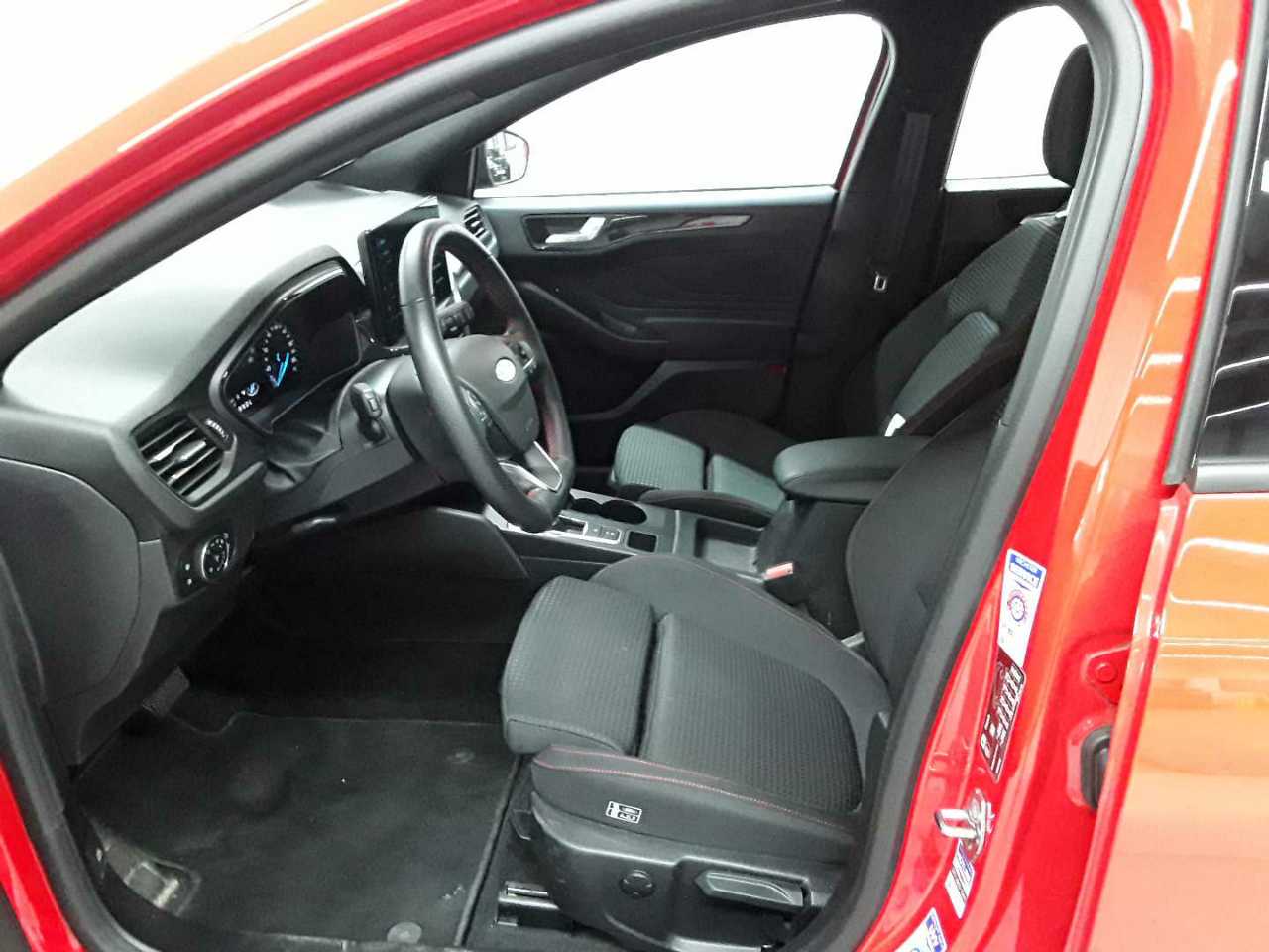 Ford Focus Turnier 1.5 EcoBlue Start-Stopp-System Aut. ST-LINE 7