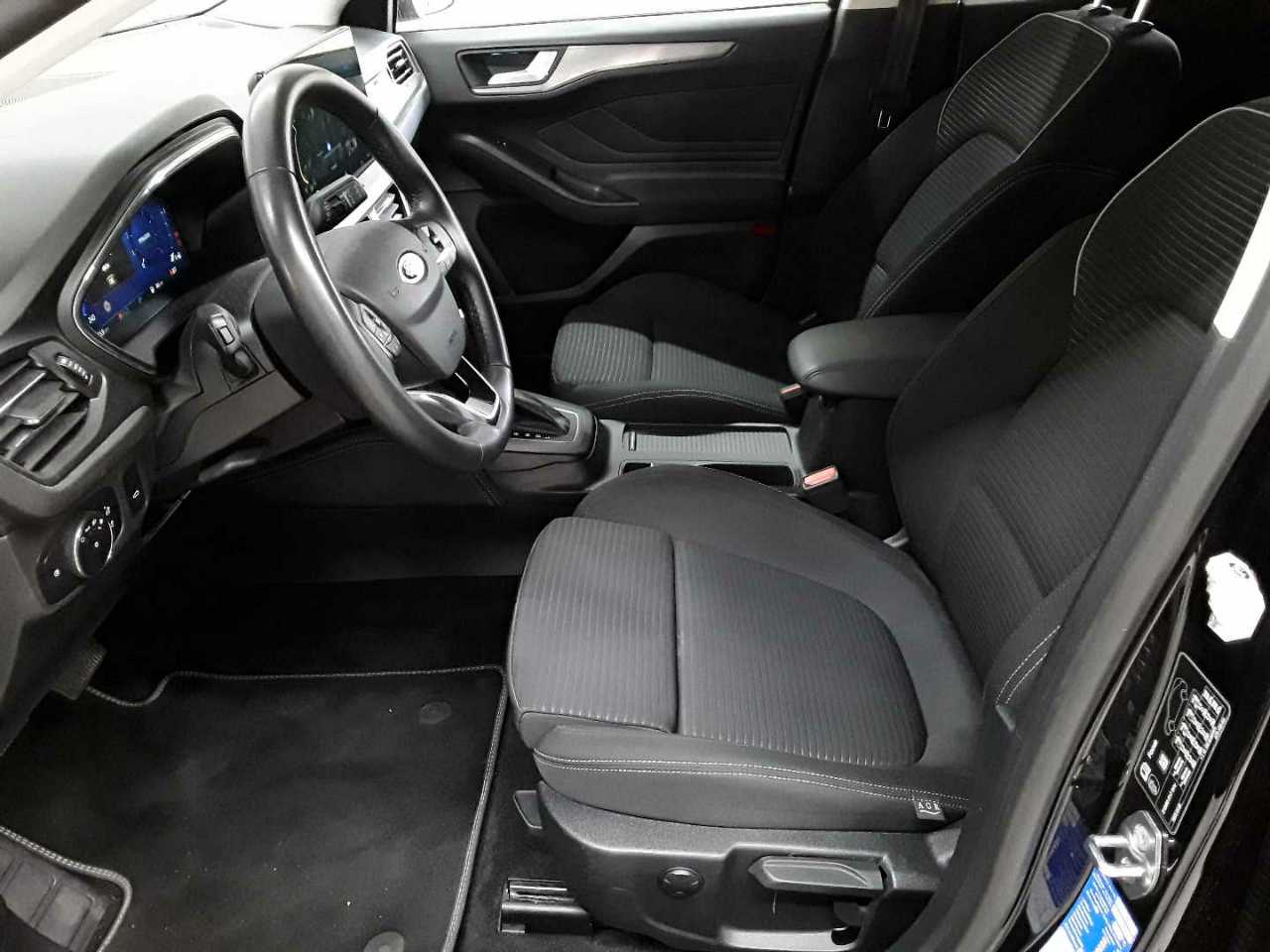 Ford Focus Turnier 1.0 EcoBoost Hybrid Aut. TITANIUM X 7