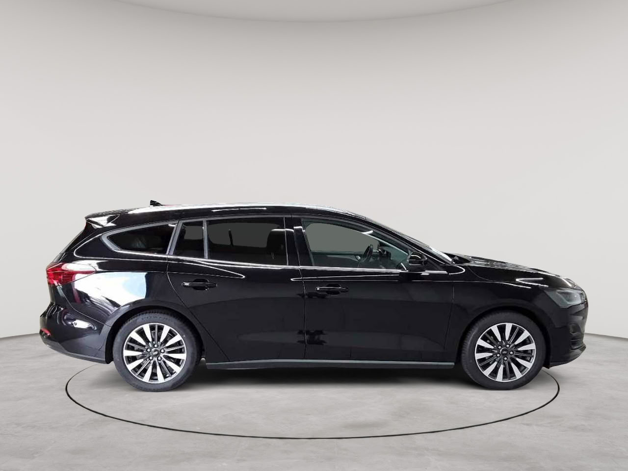 Ford Focus Turnier 1.0 EcoBoost Hybrid Aut. TITANIUM X 3