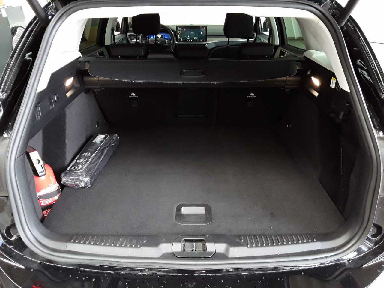 Ford Focus Turnier 1.0 EcoBoost Hybrid Aut. TITANIUM X 15