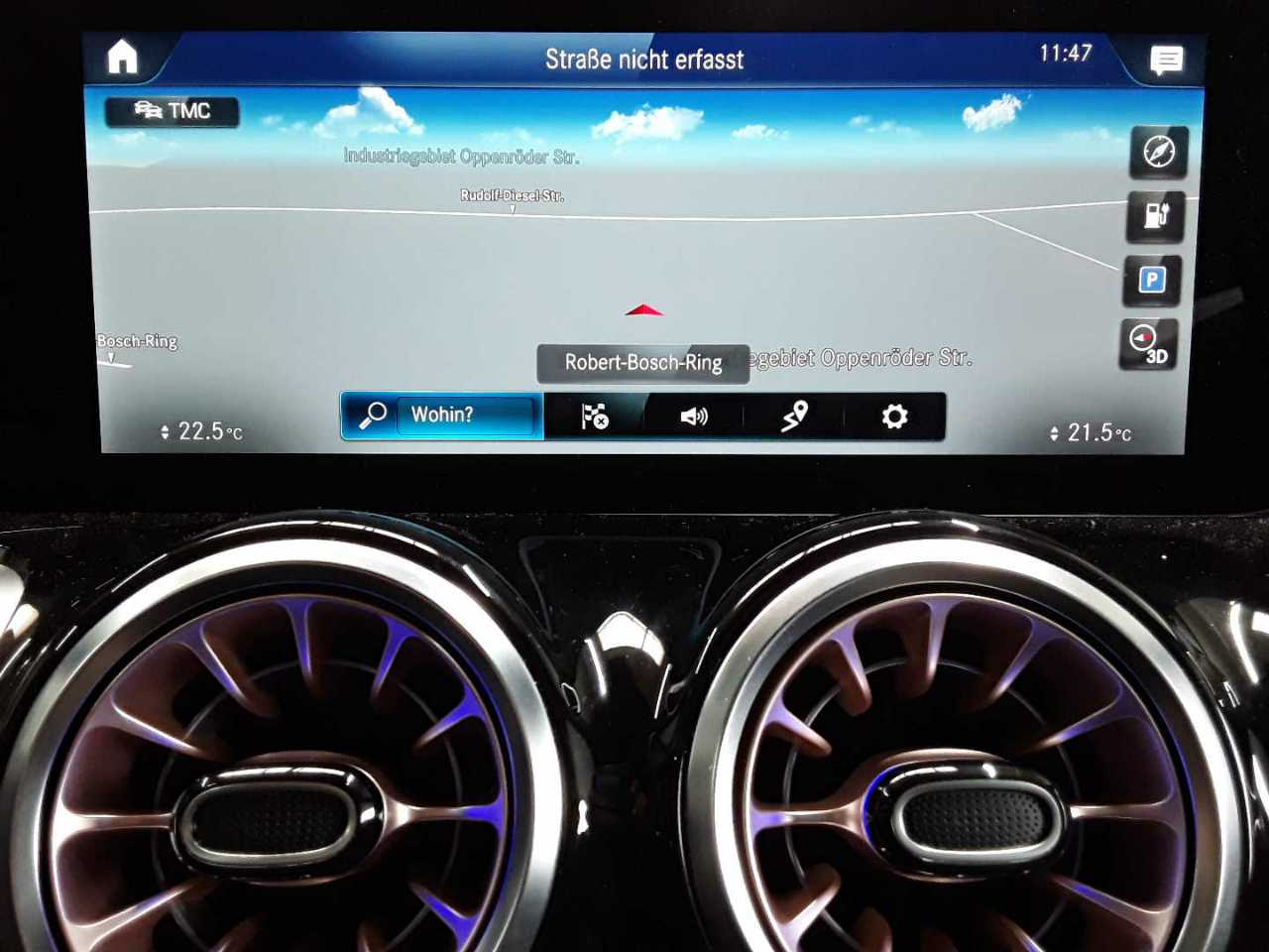 Mercedes-Benz EQB 250 Electric Art 12