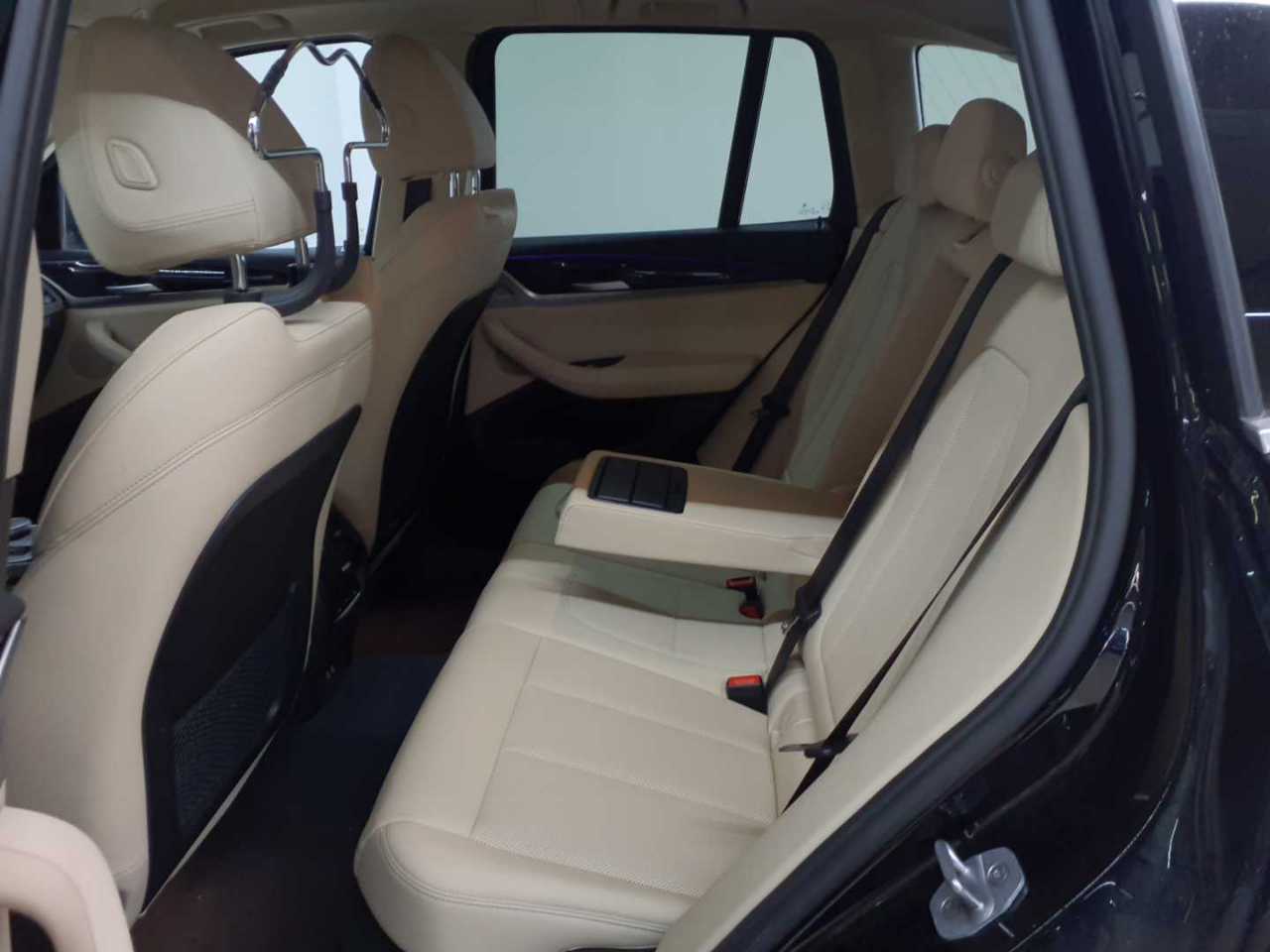 Bmw X3 xDrive20d Aut. 13