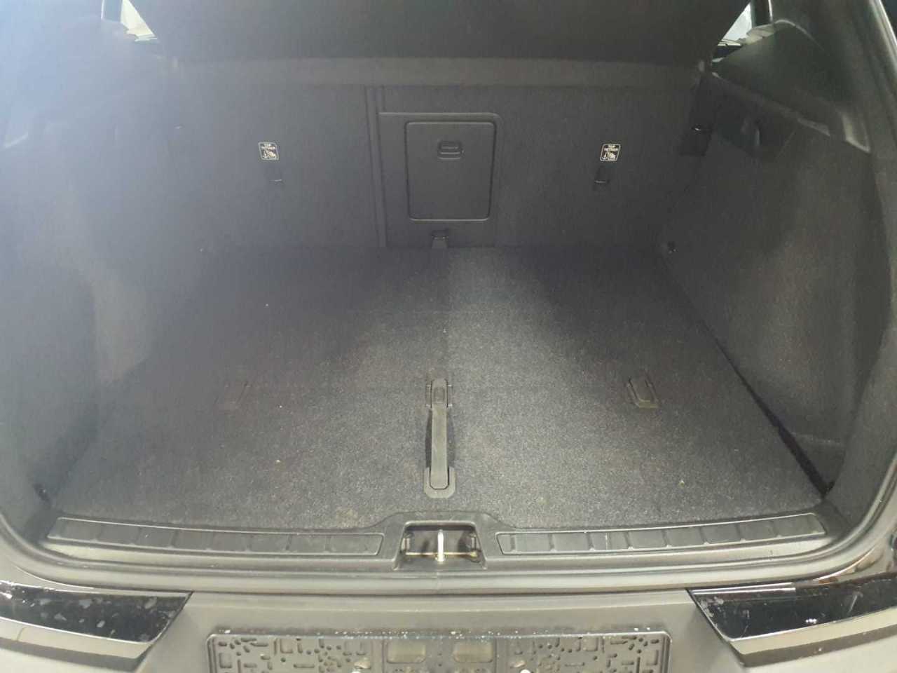 Volvo XC40 Recharge 69 kWh Single Motor Plus 15