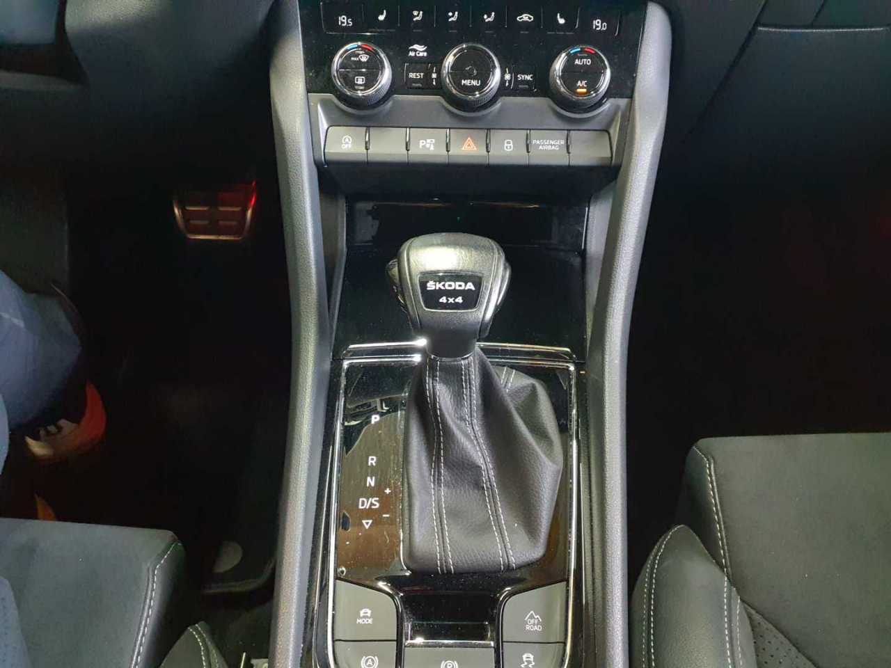 Skoda Kodiaq 2.0 TDI 4x4 DSG Sportline 10