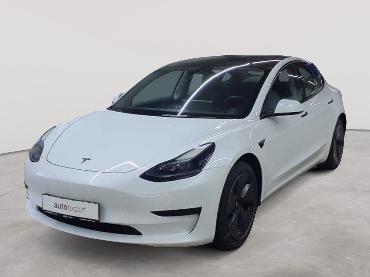 Tesla Model 3 RWD Hinterradantrieb 2