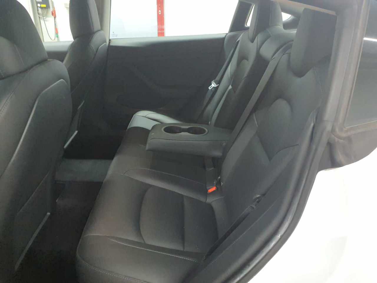 Tesla Model 3 RWD Hinterradantrieb 14