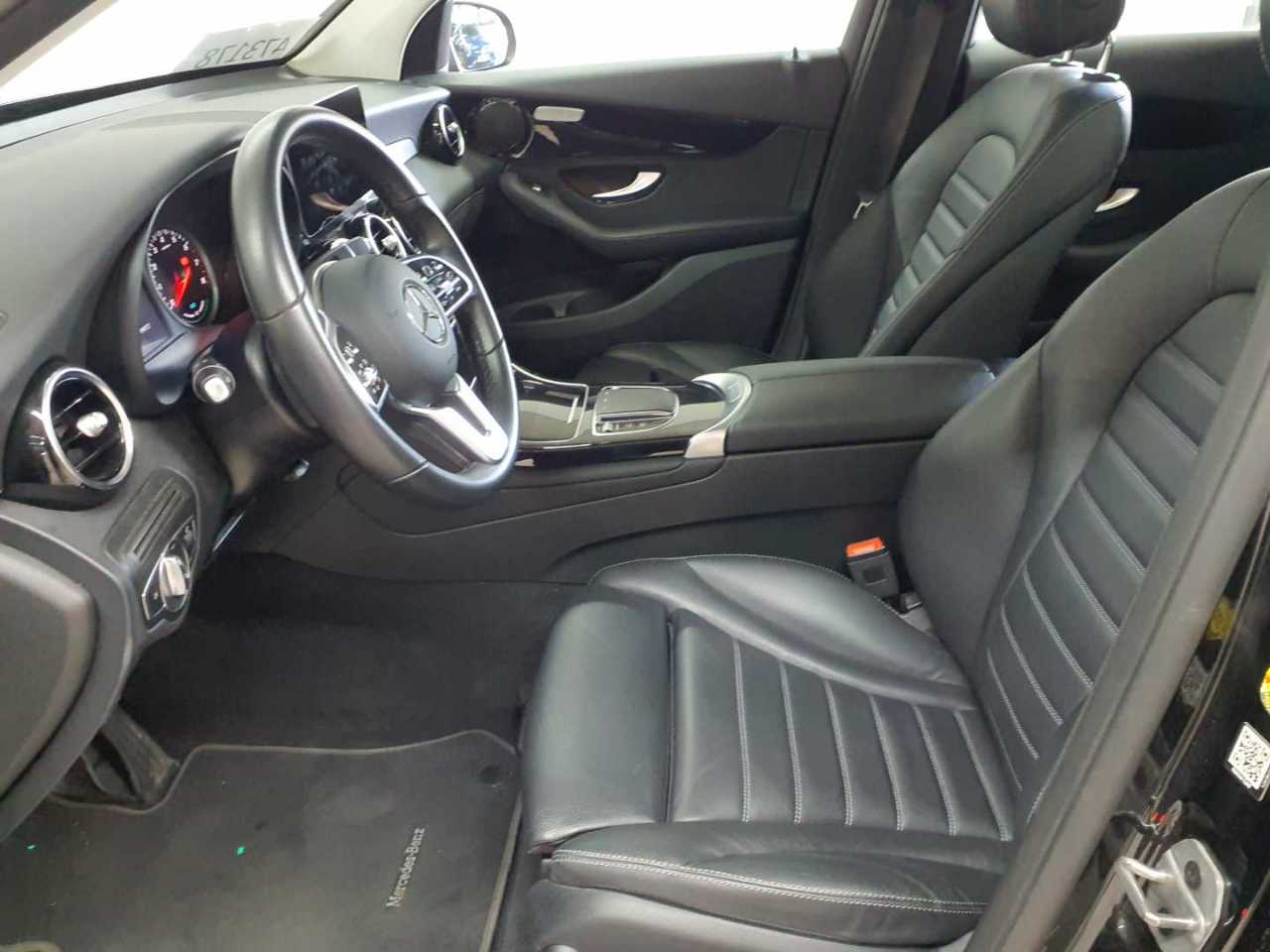 Mercedes-Benz GLC 300 e 4Matic 9G-TRONIC 8