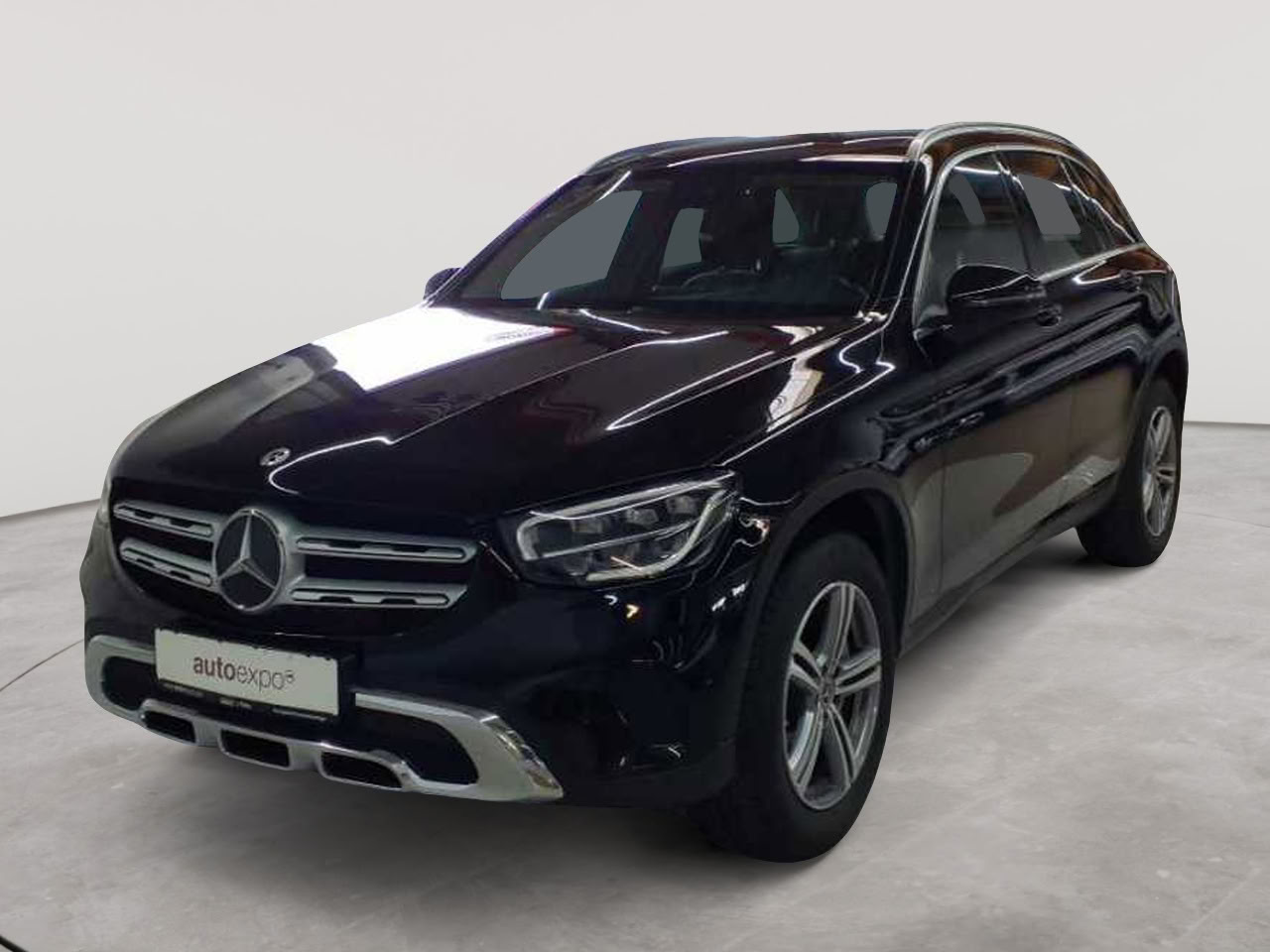 Mercedes-Benz GLC 300 e 4Matic 9G-TRONIC 2
