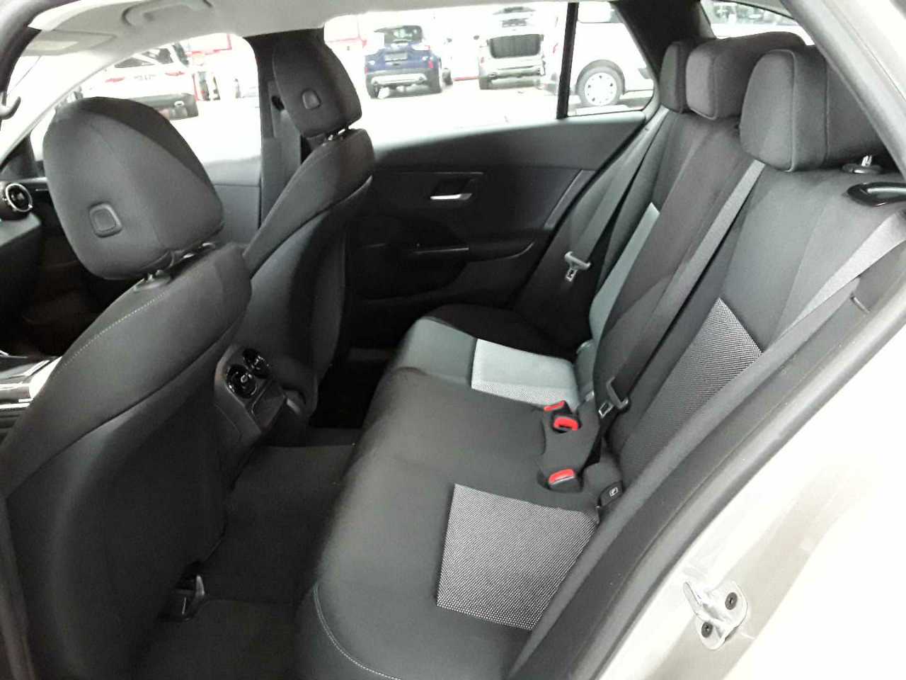Mercedes-Benz C 200 d T 9G-TRONIC 13