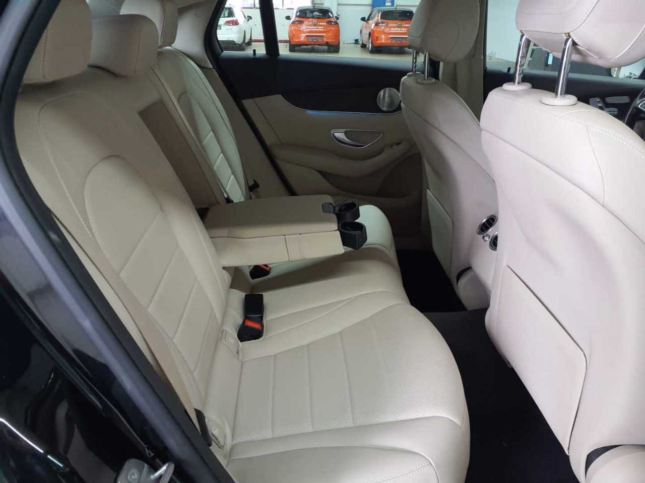 Mercedes-Benz GLC 250 d Coupe 4Matic 9G-TRONIC Exclusive 11