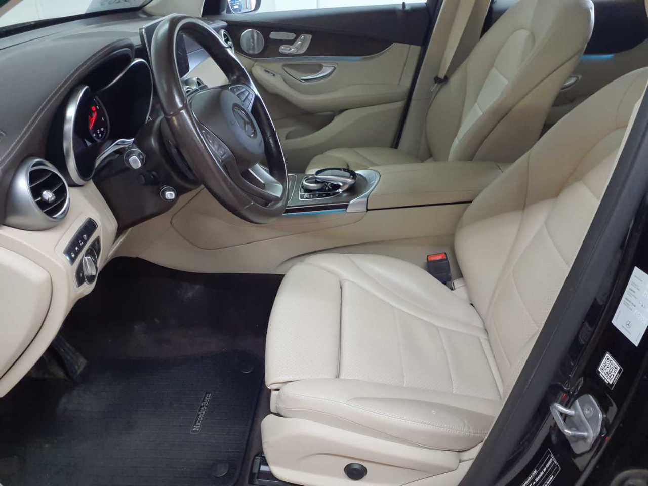 Mercedes-Benz GLC 250 d Coupe 4Matic 9G-TRONIC Exclusive 17