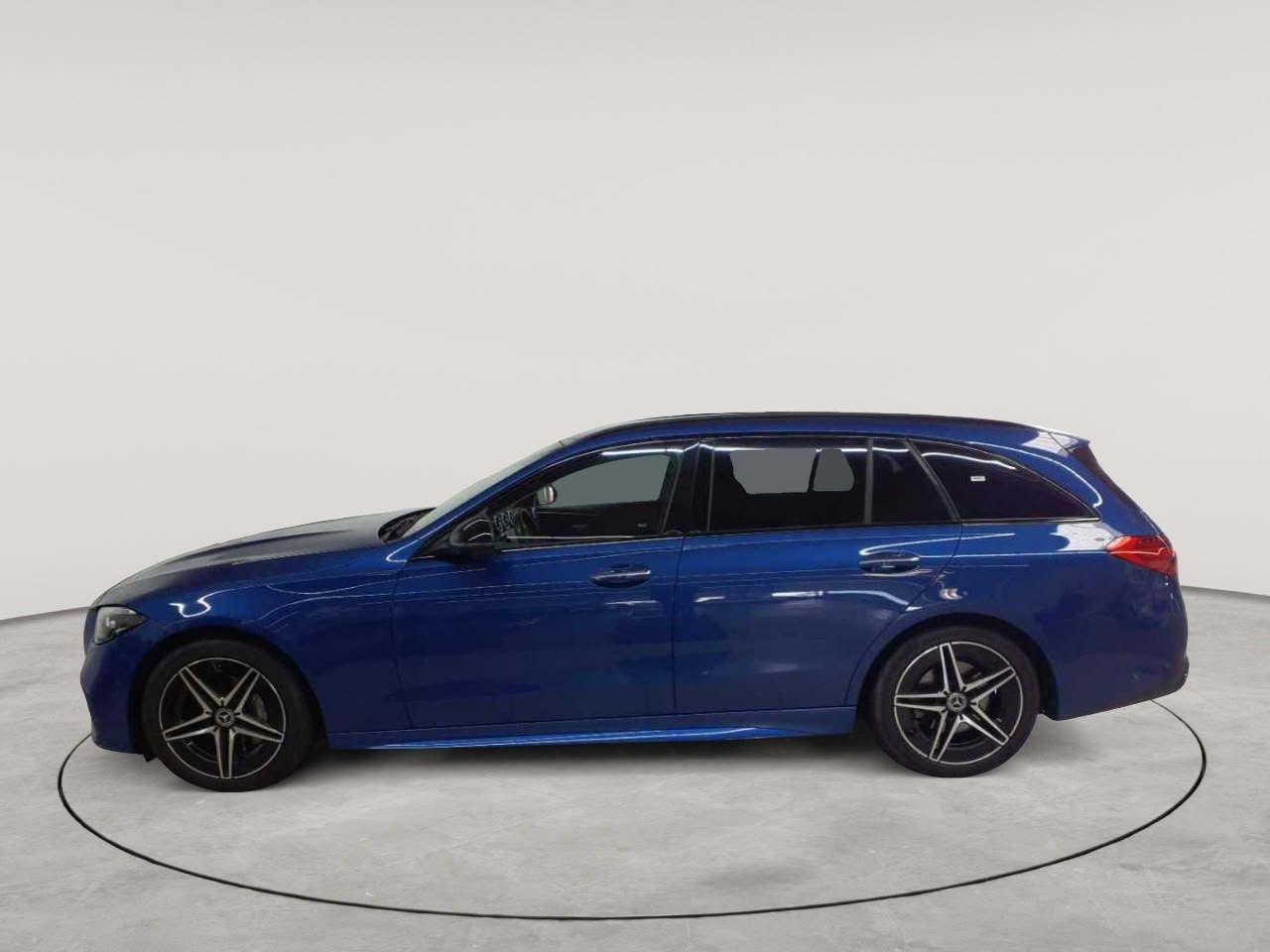 Mercedes-Benz C 220 d 4Matic T 9G-TRONIC AMG Line 6