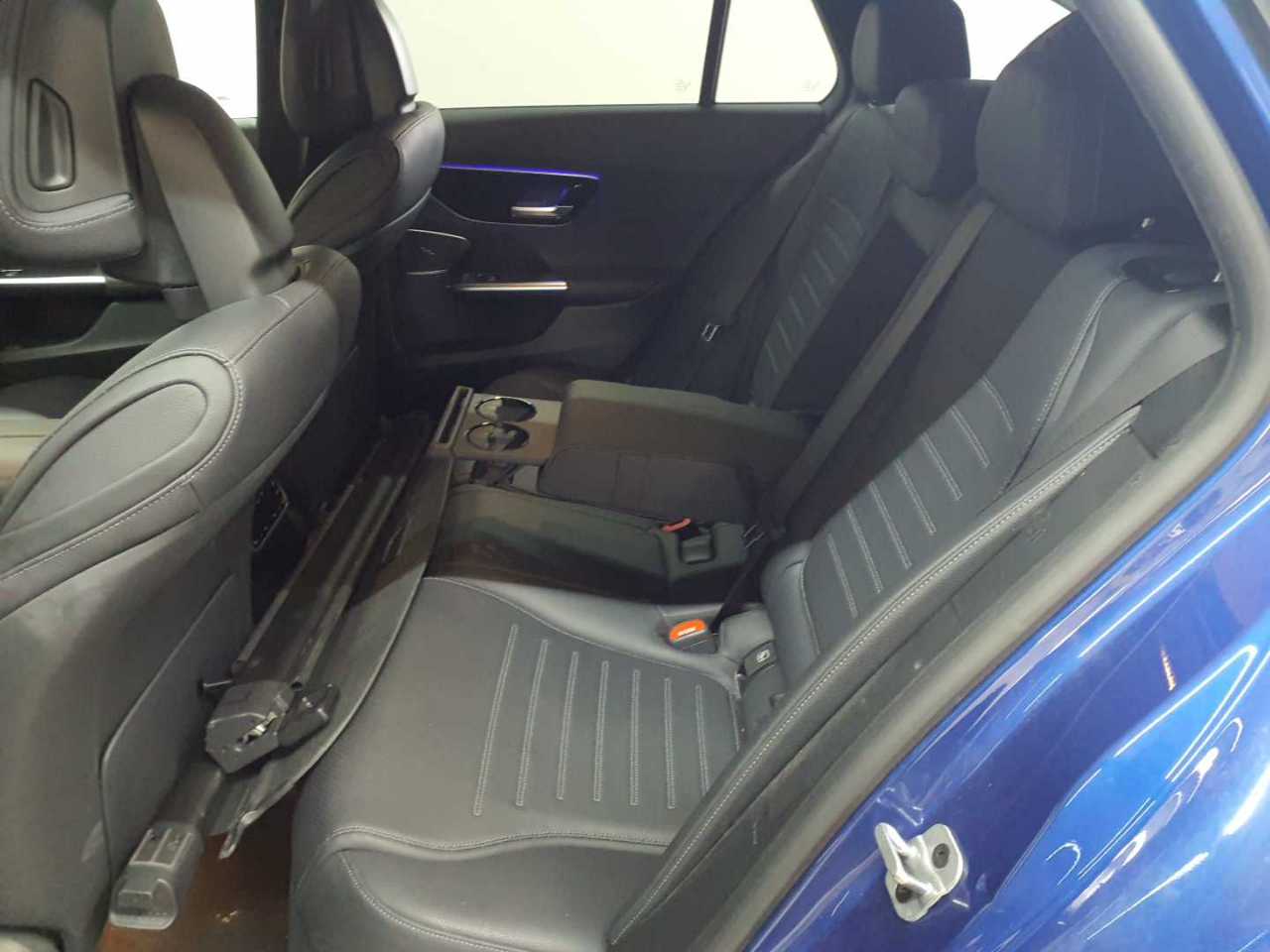 Mercedes-Benz C 220 d 4Matic T 9G-TRONIC AMG Line 14