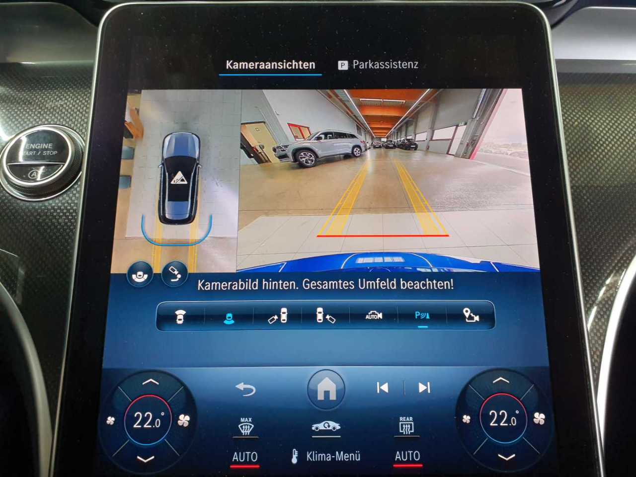 Mercedes-Benz C 220 d 4Matic T 9G-TRONIC AMG Line 17