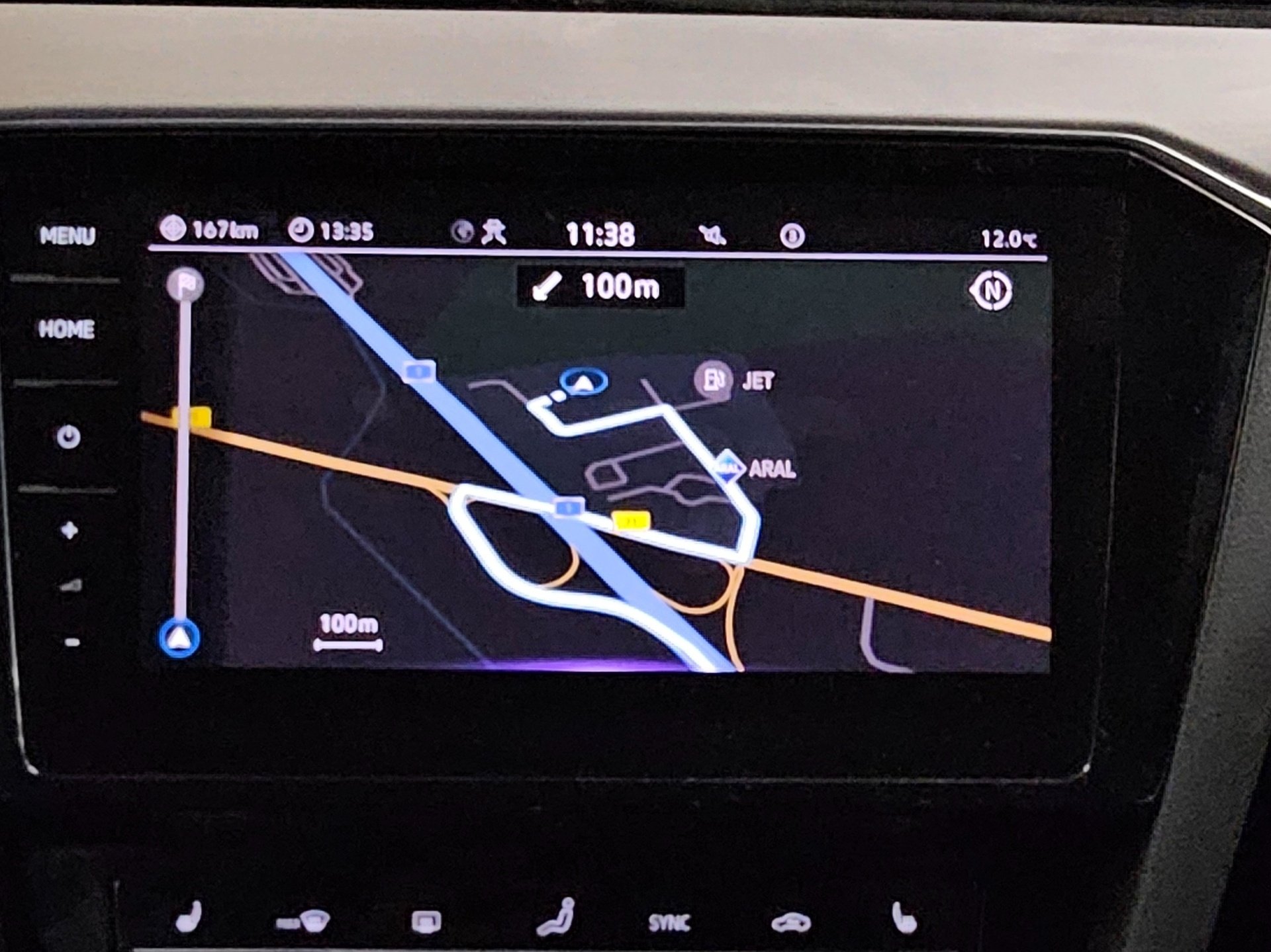Volkswagen Passat Var. 2.0 TDI Elegance Navi IQ.Light AID 7