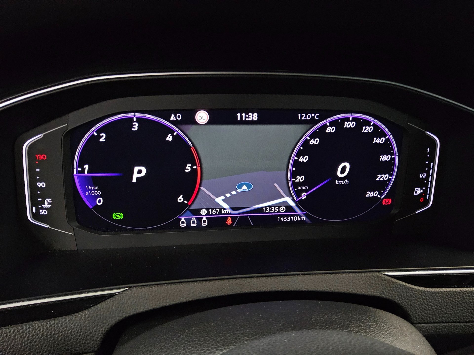 Volkswagen Passat Var. 2.0 TDI Elegance Navi IQ.Light AID 8
